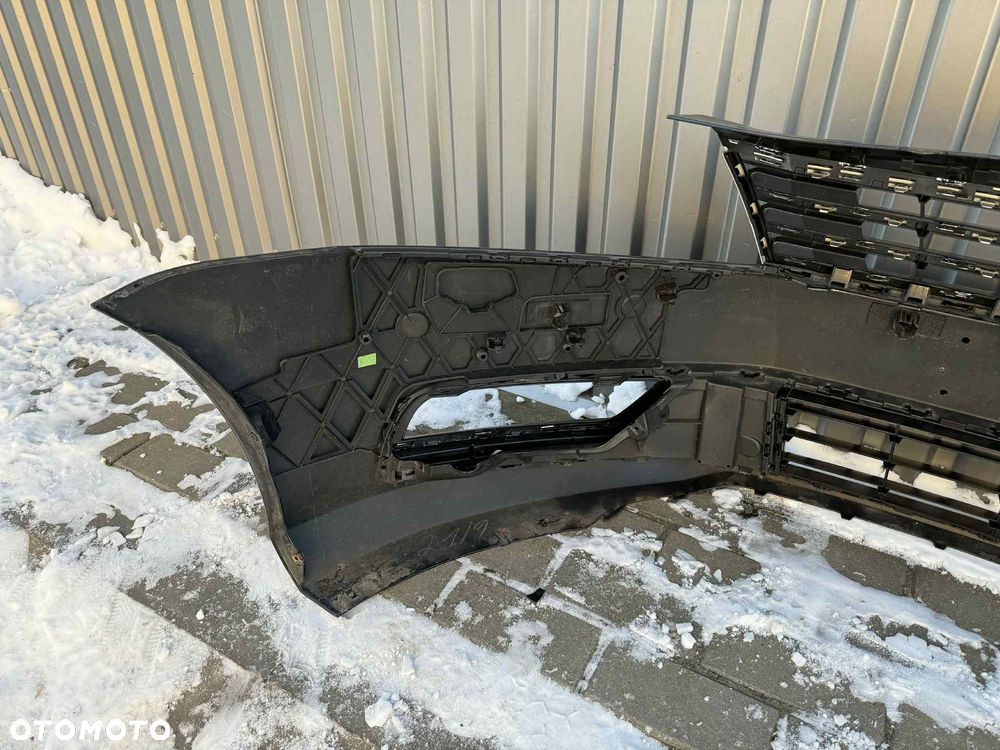Vw Passat B7 Zderzak Przód Przedni PDC. 10-14 LK7X - 10