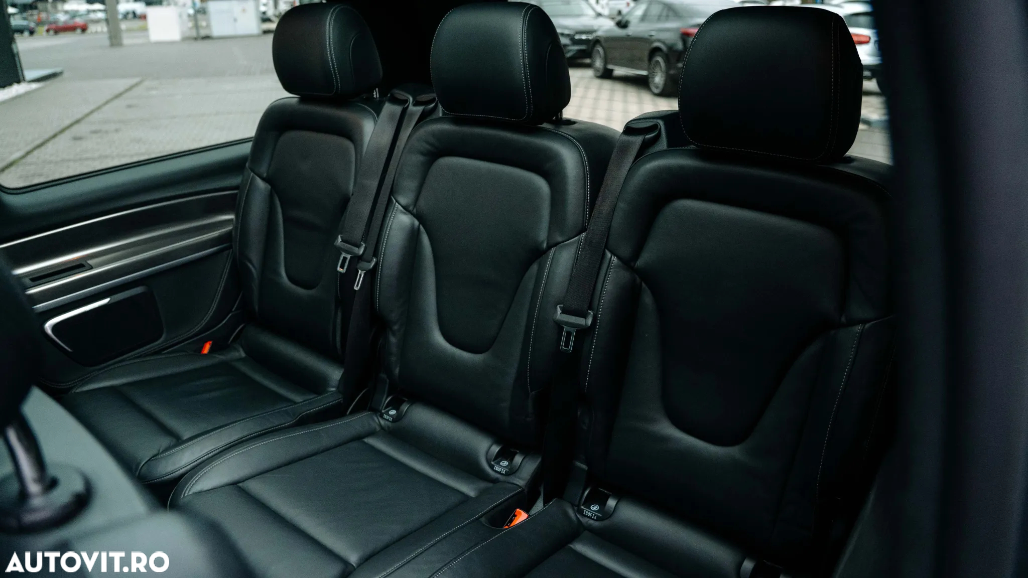 Mercedes-Benz V 250 d lang 7G-TRONIC Avantgarde Night Edition - 9