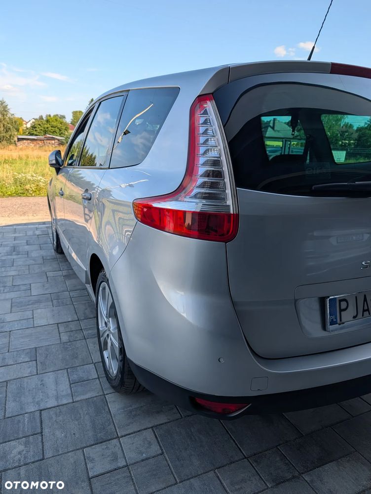 Renault Grand Scenic 1.6 16V Authentique - 12