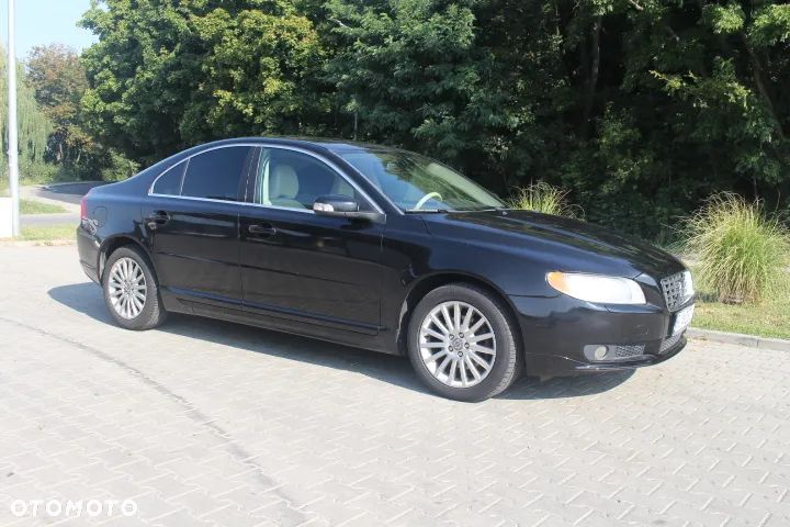 Volvo S80 3.2 Momentum - 1