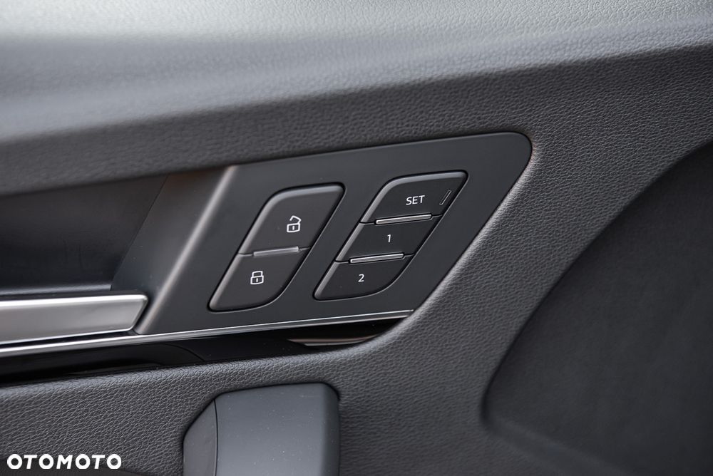 Audi Q5 Sportback 50 TFSIe quattro S tronic S line - 17