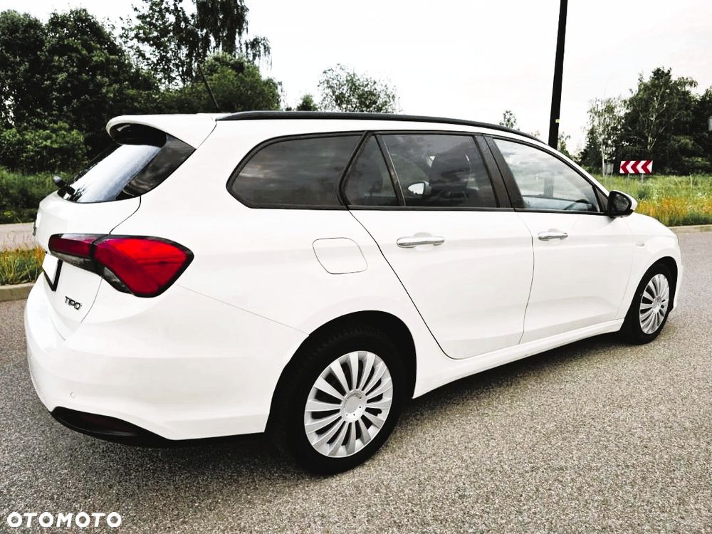 Fiat Tipo 1.6 MultiJet Lounge - 11