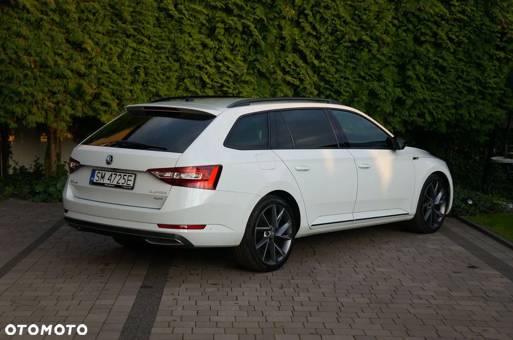 Skoda Superb 2.0 TDI 4x4 Sportline DSG - 15