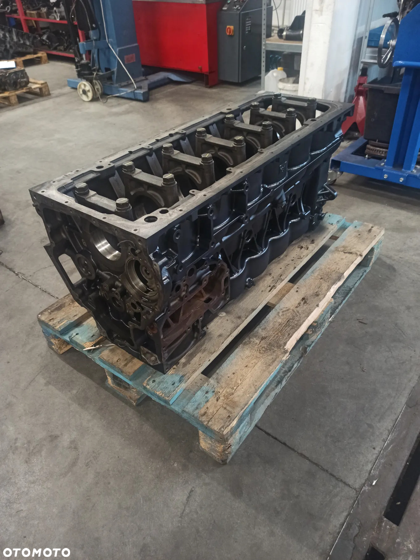 Blok silnika MAN TGA TGS TGX D2066 E3 E4 E5 - 2
