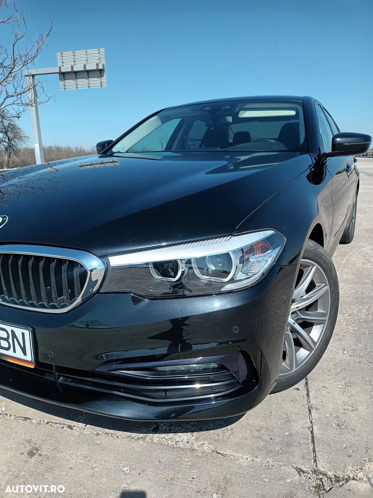 BMW Seria 5 520d xDrive AT - 22