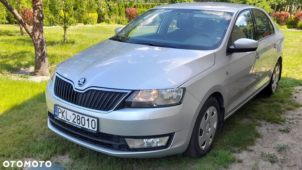 Skoda RAPID 1.2 Ambition Max - 12