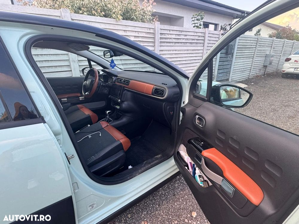 Citroën C3 1.2 PureTech S&S EAT Shine - 9