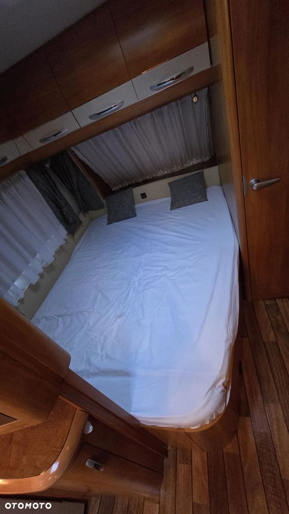 Hobby 560 Excelsior Mover Solar TV/DVD Radio Hi-Fi Isabella Łazienka / WC - 20
