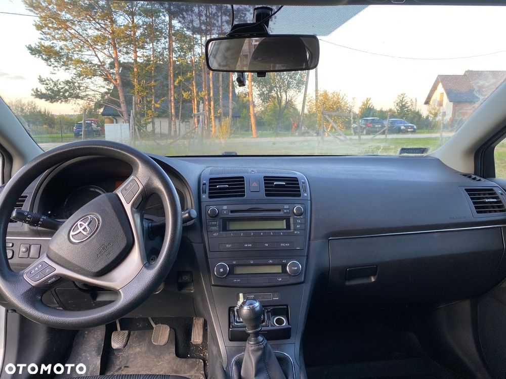 Toyota Avensis 2.0 D-4D Premium - 5