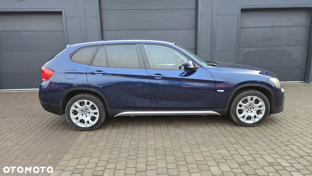 BMW X1 sDrive18d xLine - 9