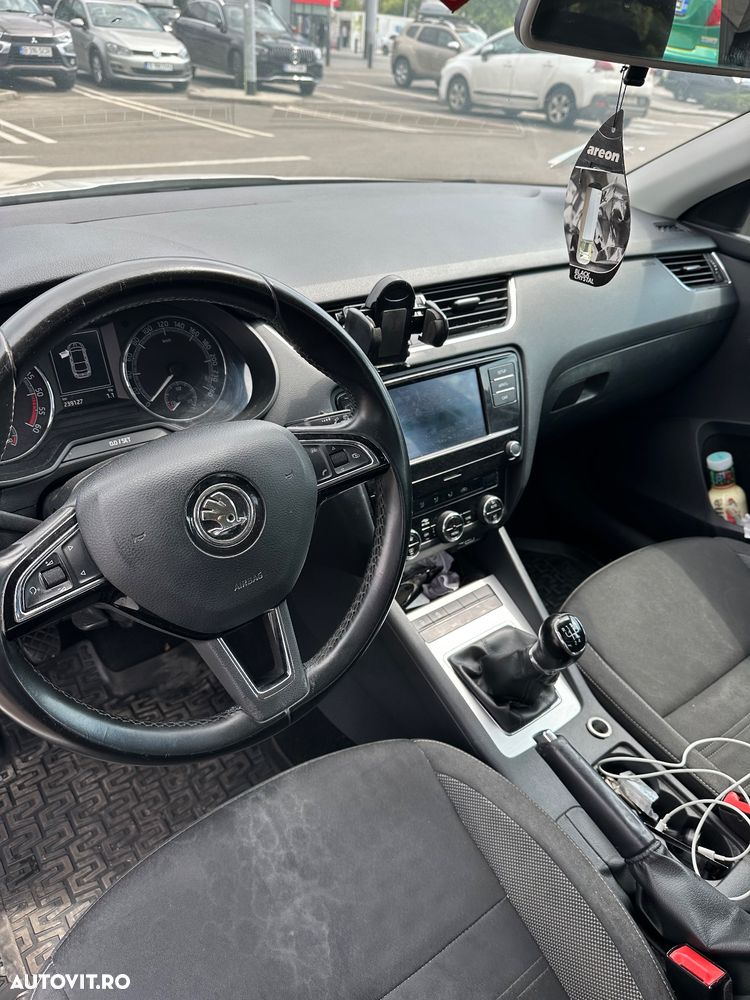Skoda Octavia - 4