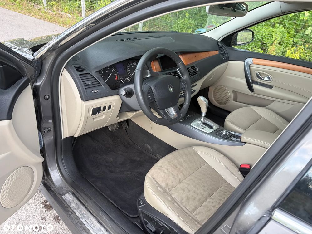Renault Laguna 2.0 Turbo Initiale - 9