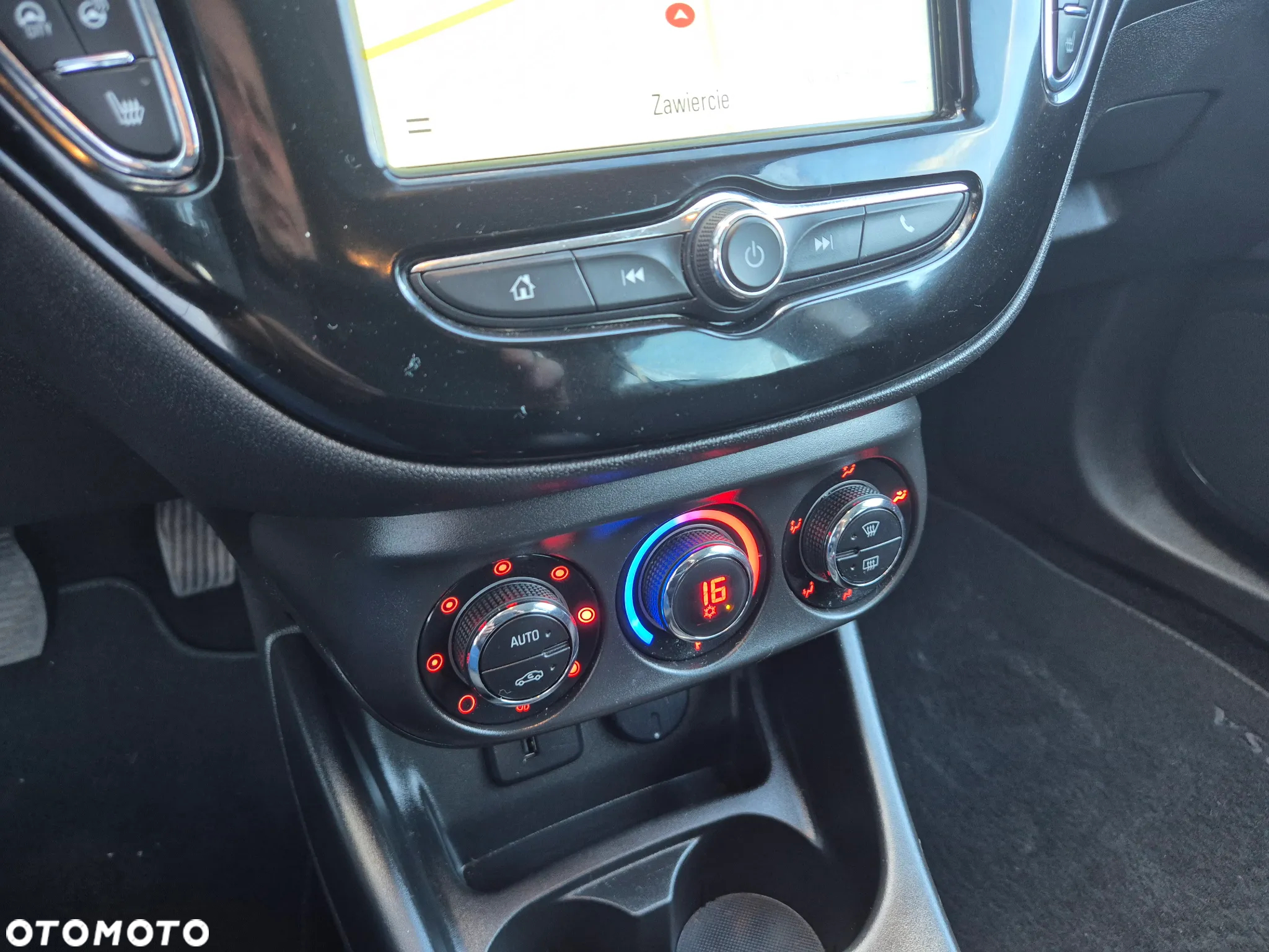 Opel Corsa 1.4 T 120 Lat S&S - 13