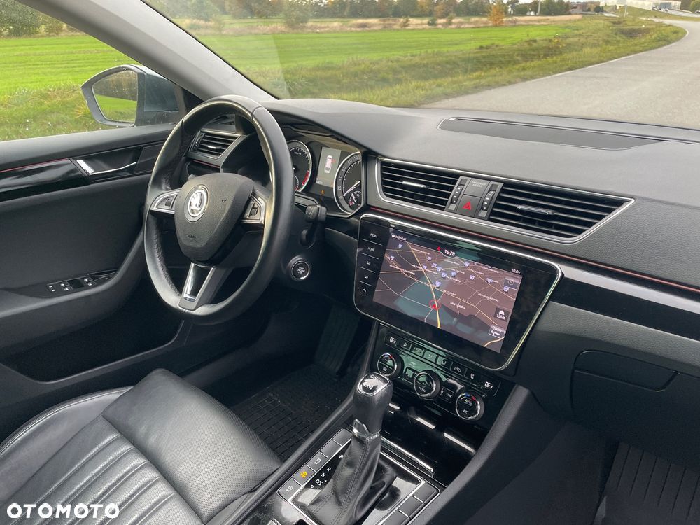 Skoda Superb 2.0 TDI 4x4 DSG L&K - 8