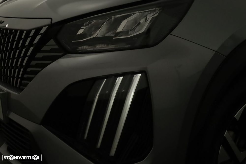 Peugeot 2008 1.2 PureTech Allure - 6