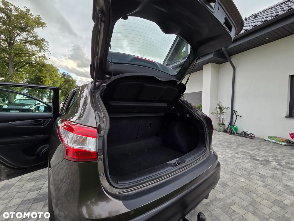 Nissan Qashqai 1.2 DIG-T Tekna+ - 16