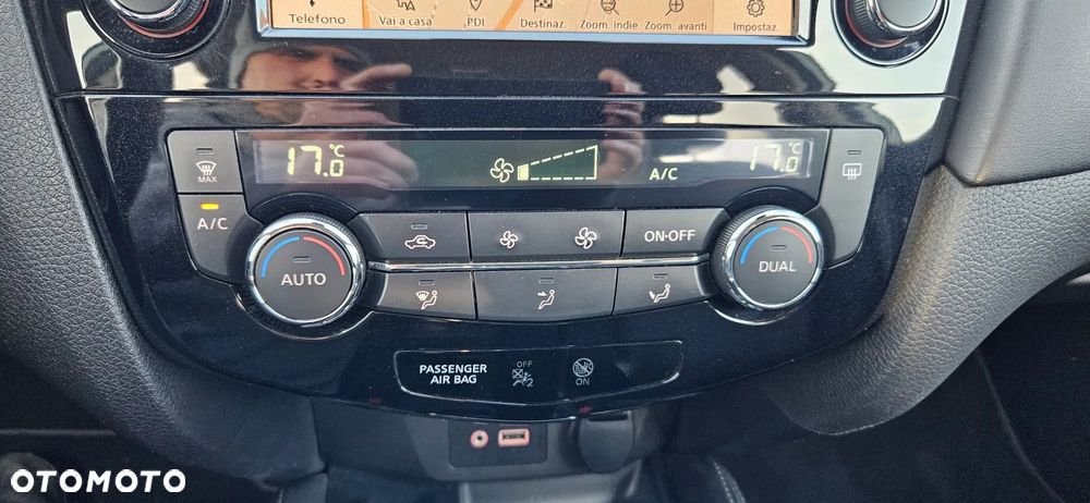 Nissan X-Trail 1.7 dCi Xtronic Acenta - 25