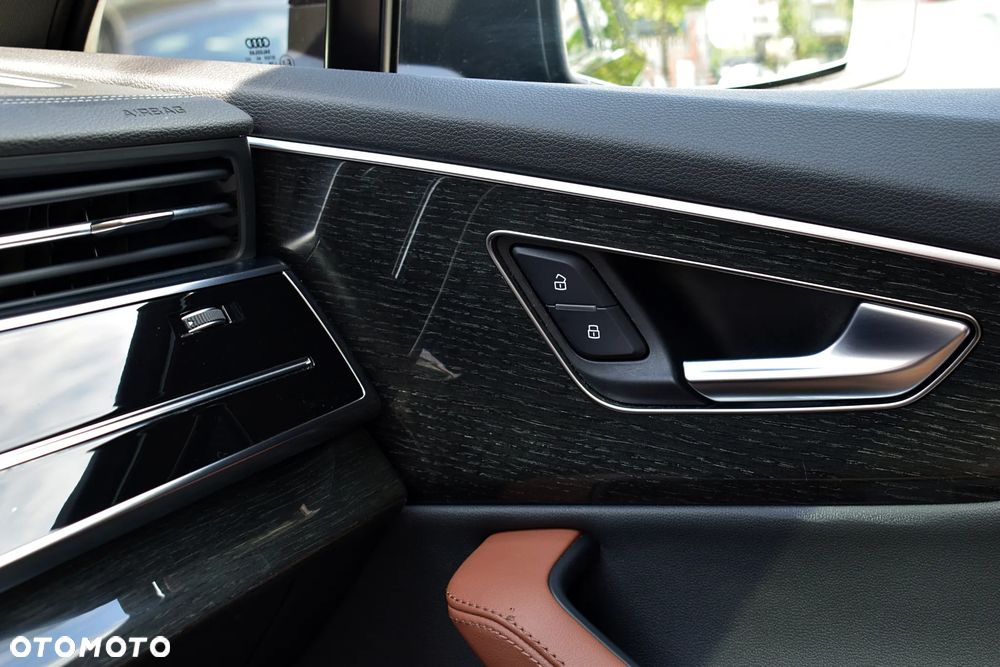 Audi Q7 55 TFSI mHEV Quattro Tiptr - 12