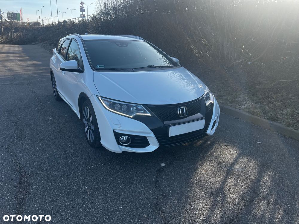 Honda Civic 1.8 Lifestyle (ADAS / Connect+) - 3