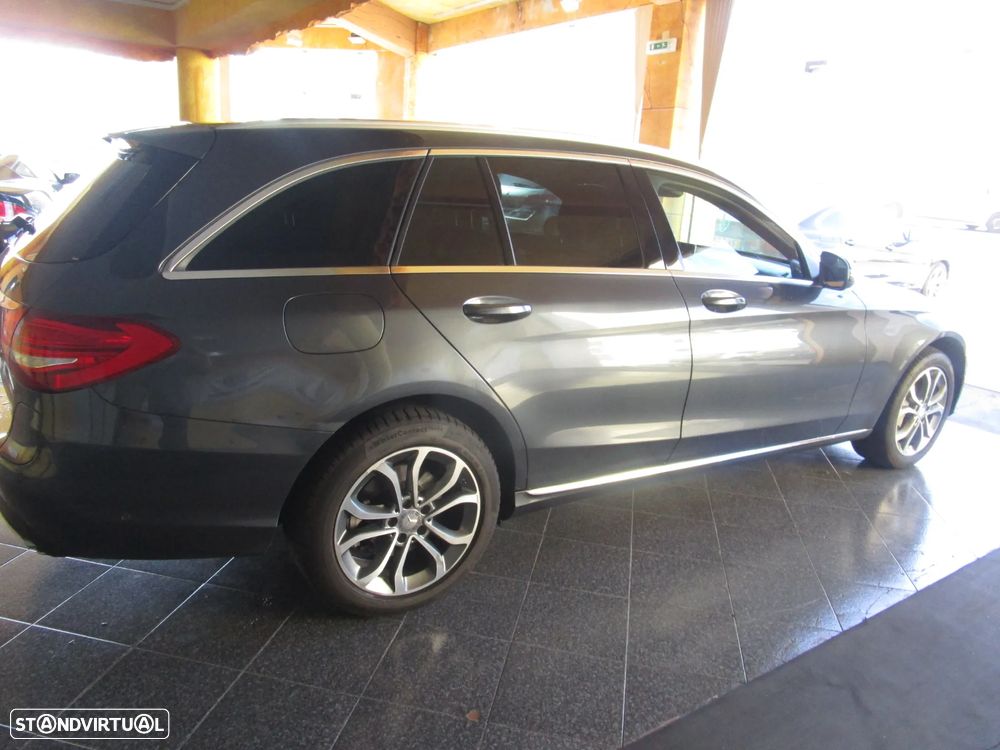 Mercedes-Benz C 350 e - 5