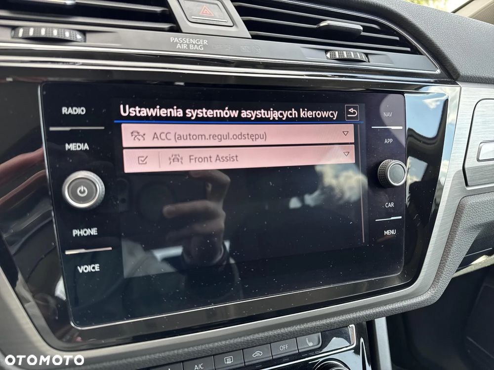 Volkswagen Touran 1.5 TSI EVO Comfortline DSG - 25