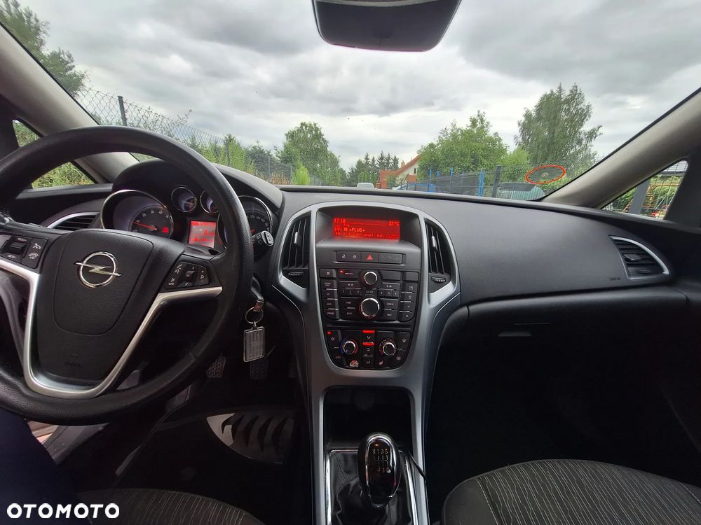 Opel Astra IV 1.4 T Sport - 7