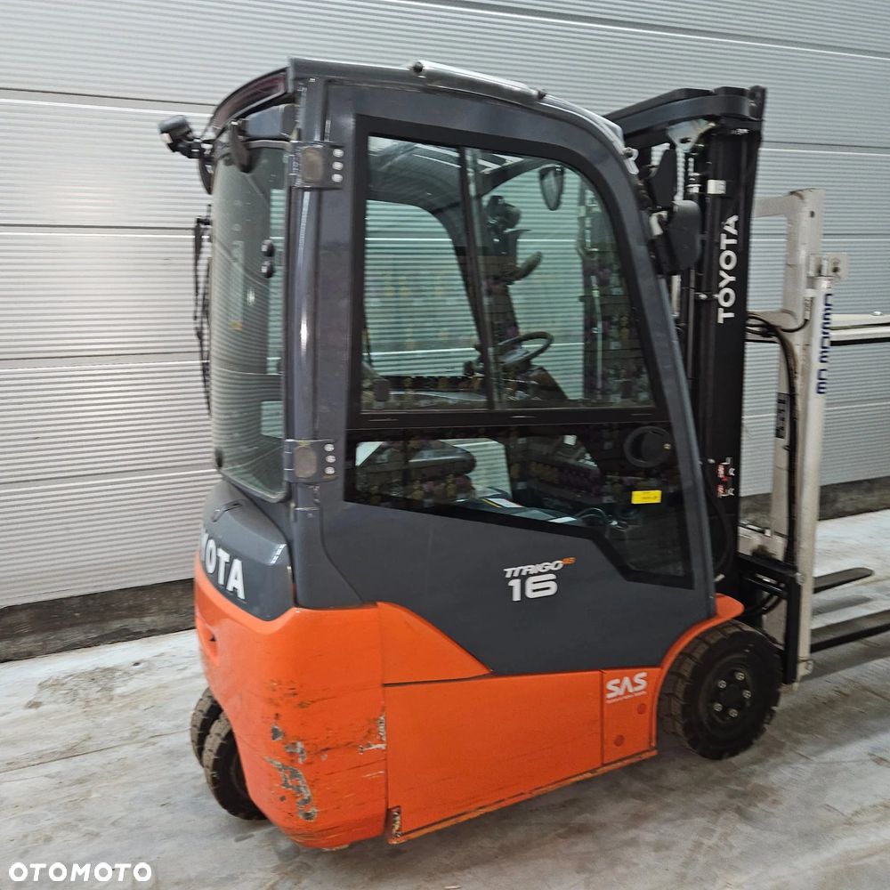 Toyota Jak NOWY wózek widłowy TOYOTA 8FBEK16T tylko 305mth Triplex Kabina 4 sekcje