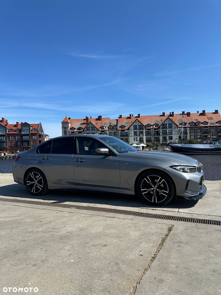 BMW Seria 3 318i M Sport - 10