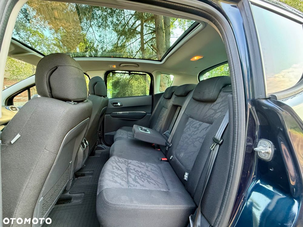 Peugeot 3008 1.6 HDi Premium - 23