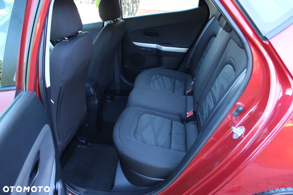 Kia Ceed 1.6 GDI M - 17