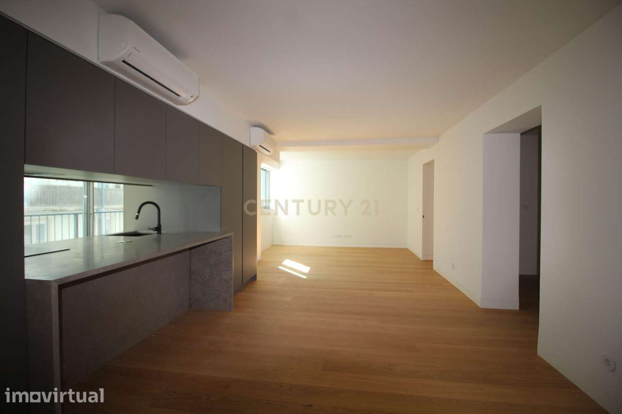 T2+1 no Infante Residences com estacionamento - Grande imagem: 4/23