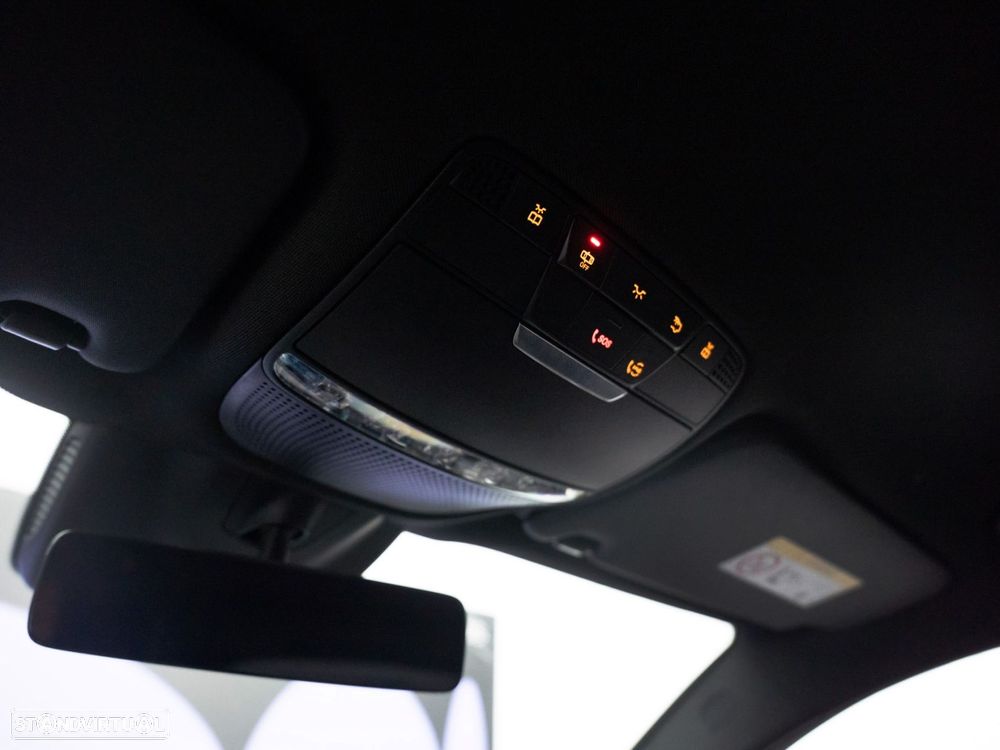 Mercedes-Benz GLC 300 e Coupé 4Matic - 39