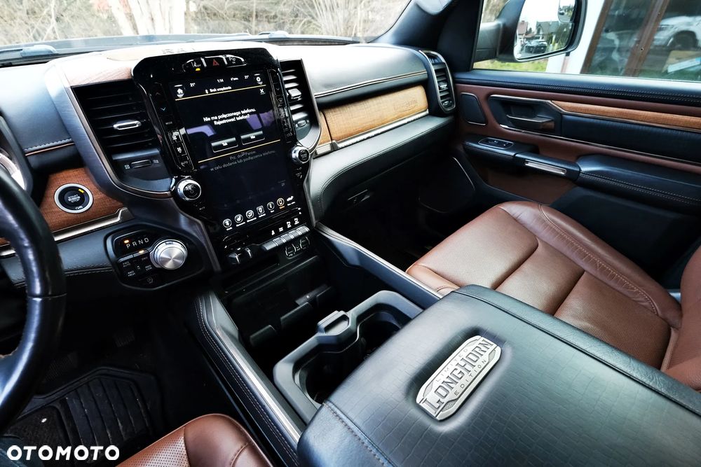 RAM 1500 Quad Cab Longbed Bighorn - 14