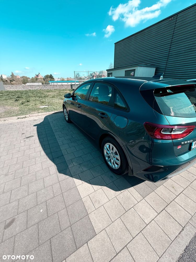 Kia Ceed - 8