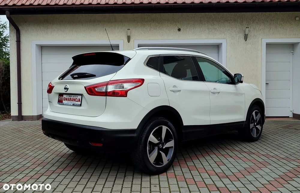 Nissan Qashqai 1.2 DIG-T Xtronic TEKNA - 26