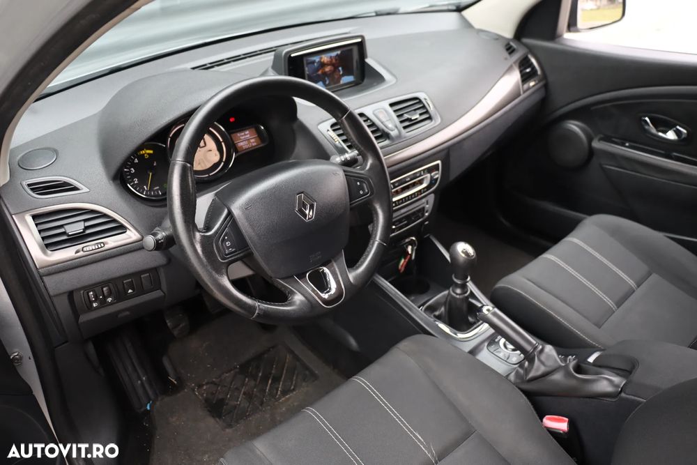 Renault Megane ENERGY dCi 110 GT LINE - 17