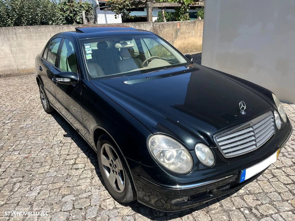 Mercedes-Benz E 220 CDI Avantgarde DPF - 1