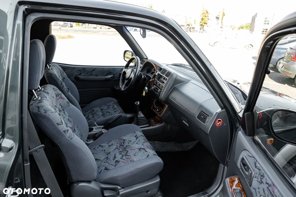 Toyota RAV4 2.0 Special - 17