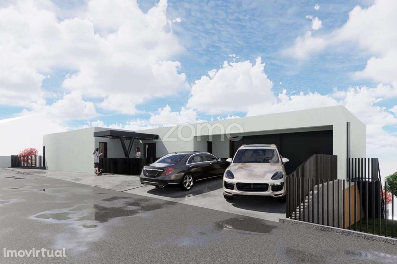 Terreno urbano com estrutura de Moradia Individual em Escudeiros! - Grande imagem: 2/39