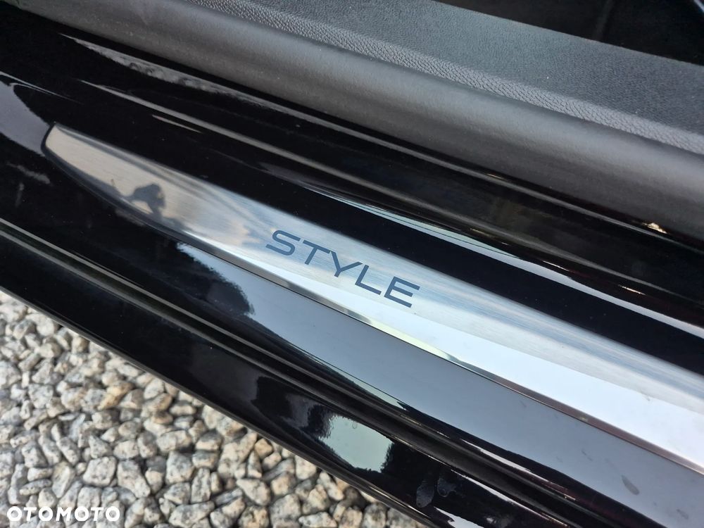 Peugeot 308 PureTech 110 Stop & Start Style - 19