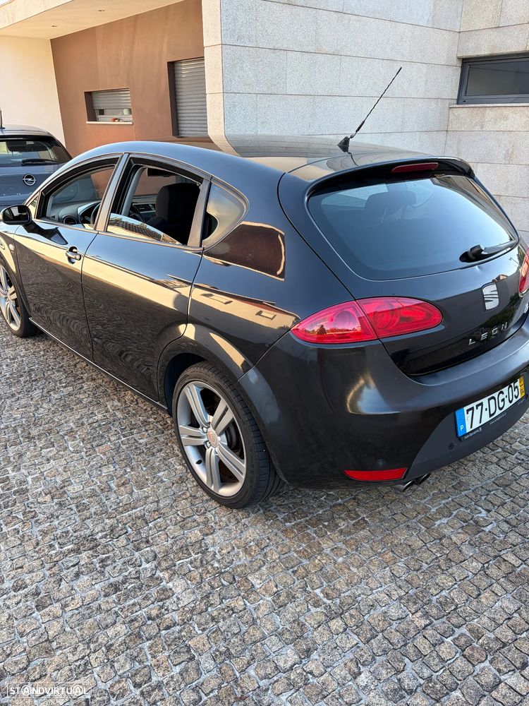 SEAT Leon 2.0 TDI FR - 4