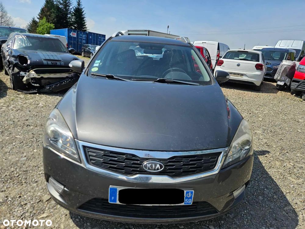 Kia Ceed Cee'd 1.6 Crdi Comfort + - 8