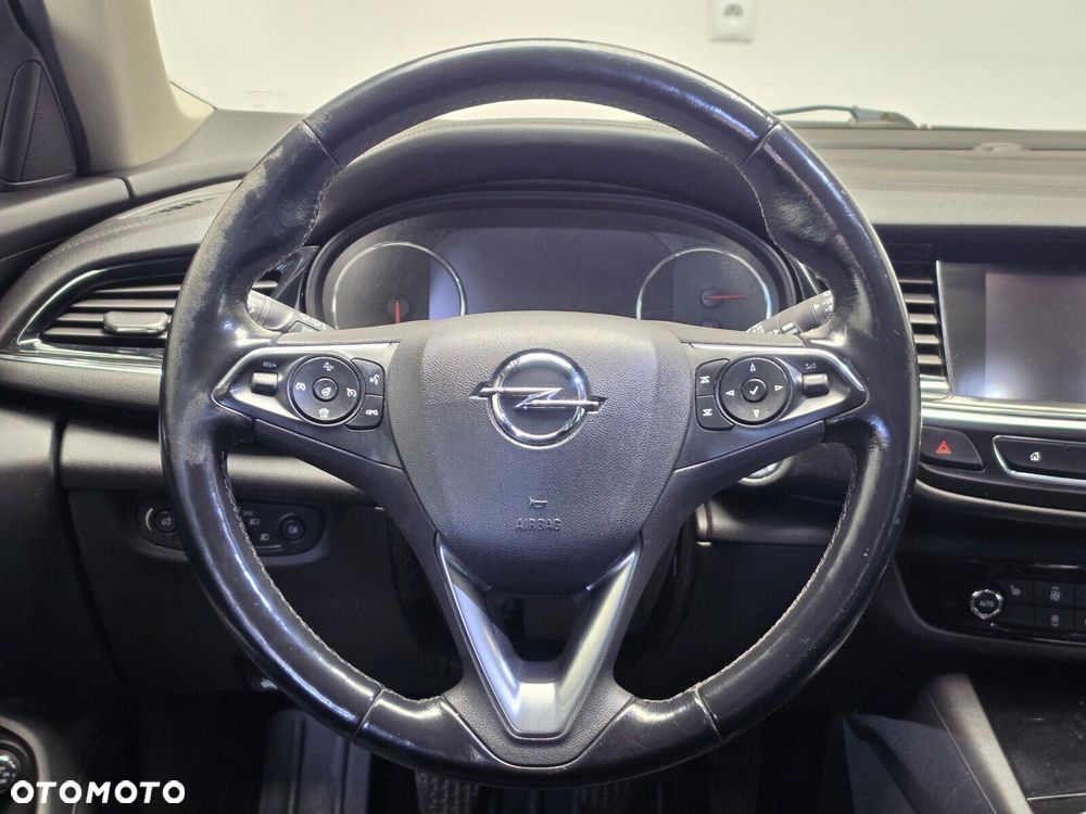 Opel Insignia - 12