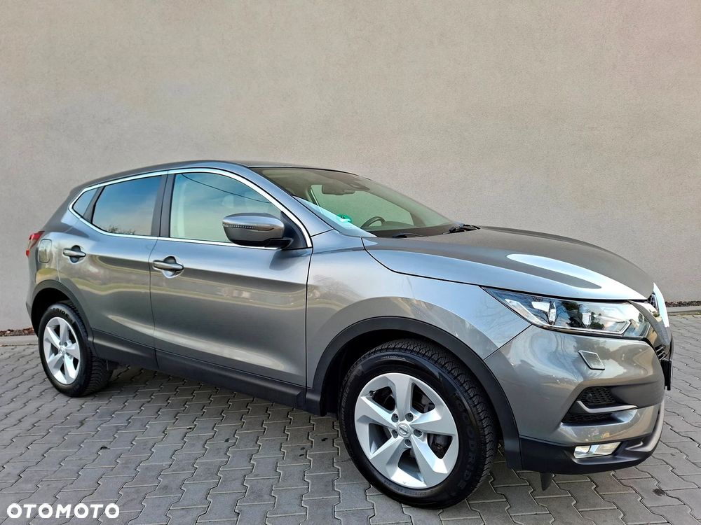 Nissan Qashqai 1.3 DIG-T N-WAY - 10