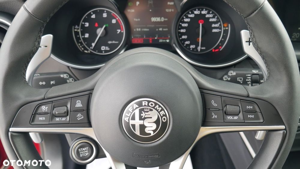 Alfa Romeo Stelvio - 23