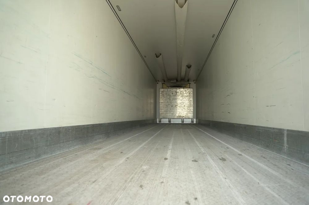 Schmitz Cargobull CHŁODNIA / CARRIER MAXIMA 1300 / OŚ PODNOSZONA / KOSZ NA PALETY - 15