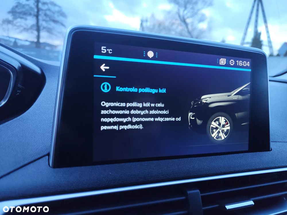 Peugeot 5008 1.6 BlueHDI Allure S&S EAT6 - 28