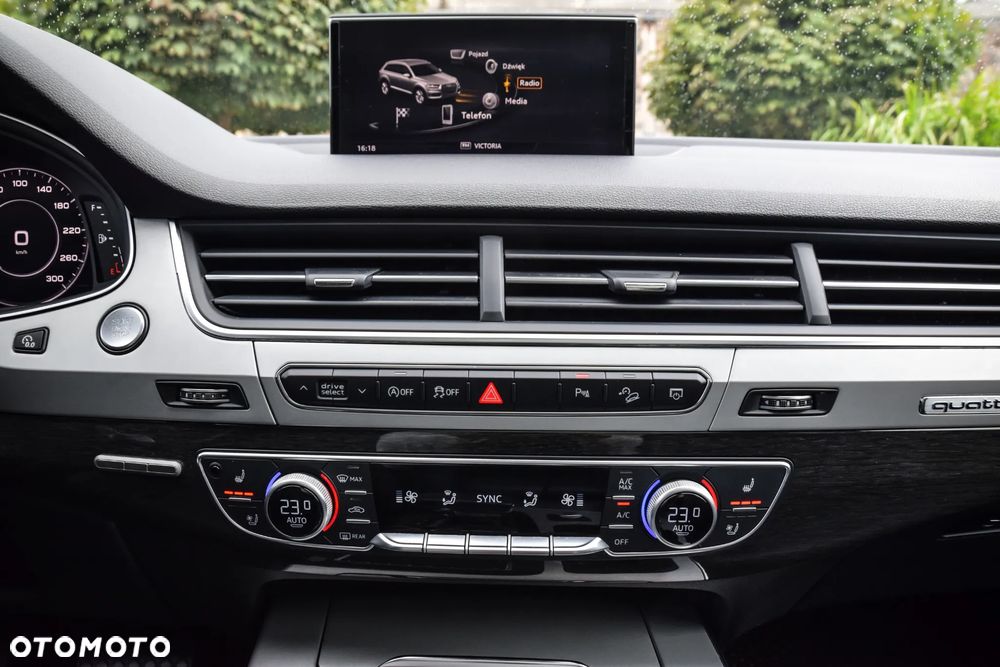 Audi Q7 - 28
