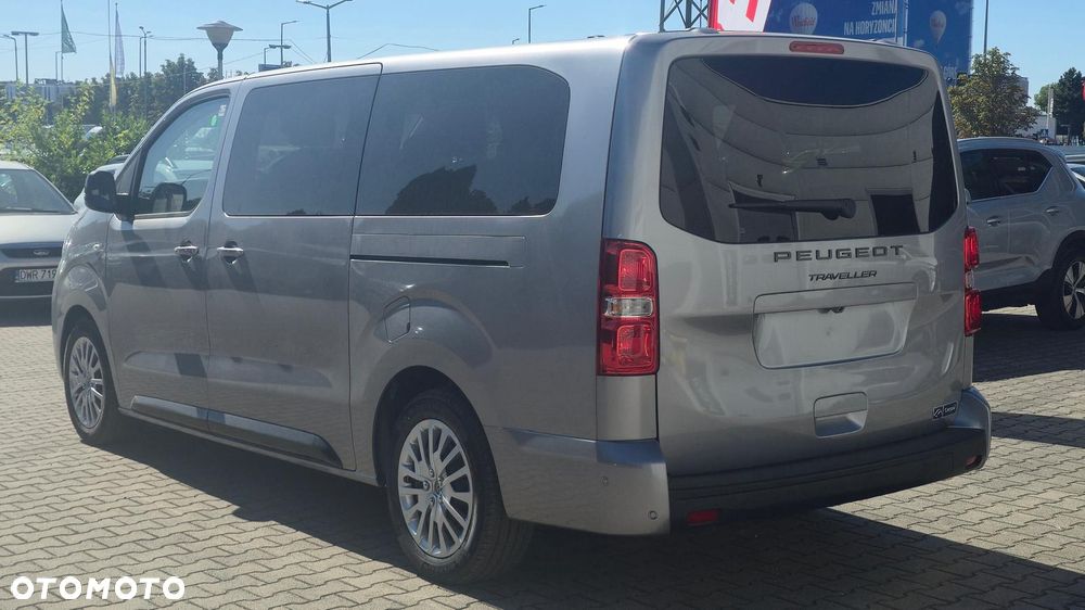 Peugeot Traveller 2.2 BlueHDi Long Business EAT8 - 4