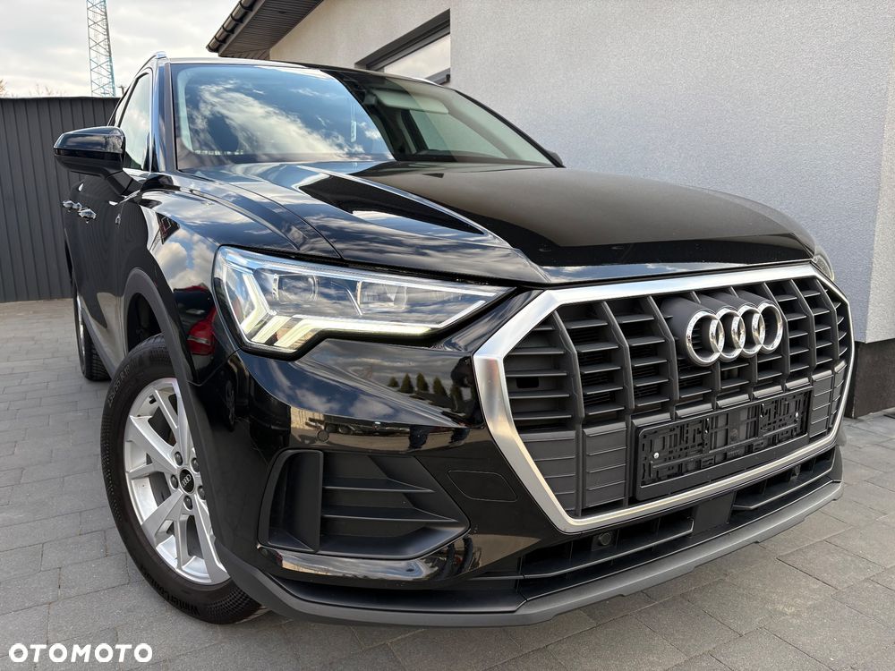 Audi Q3 45 TFSIe S tronic - 11